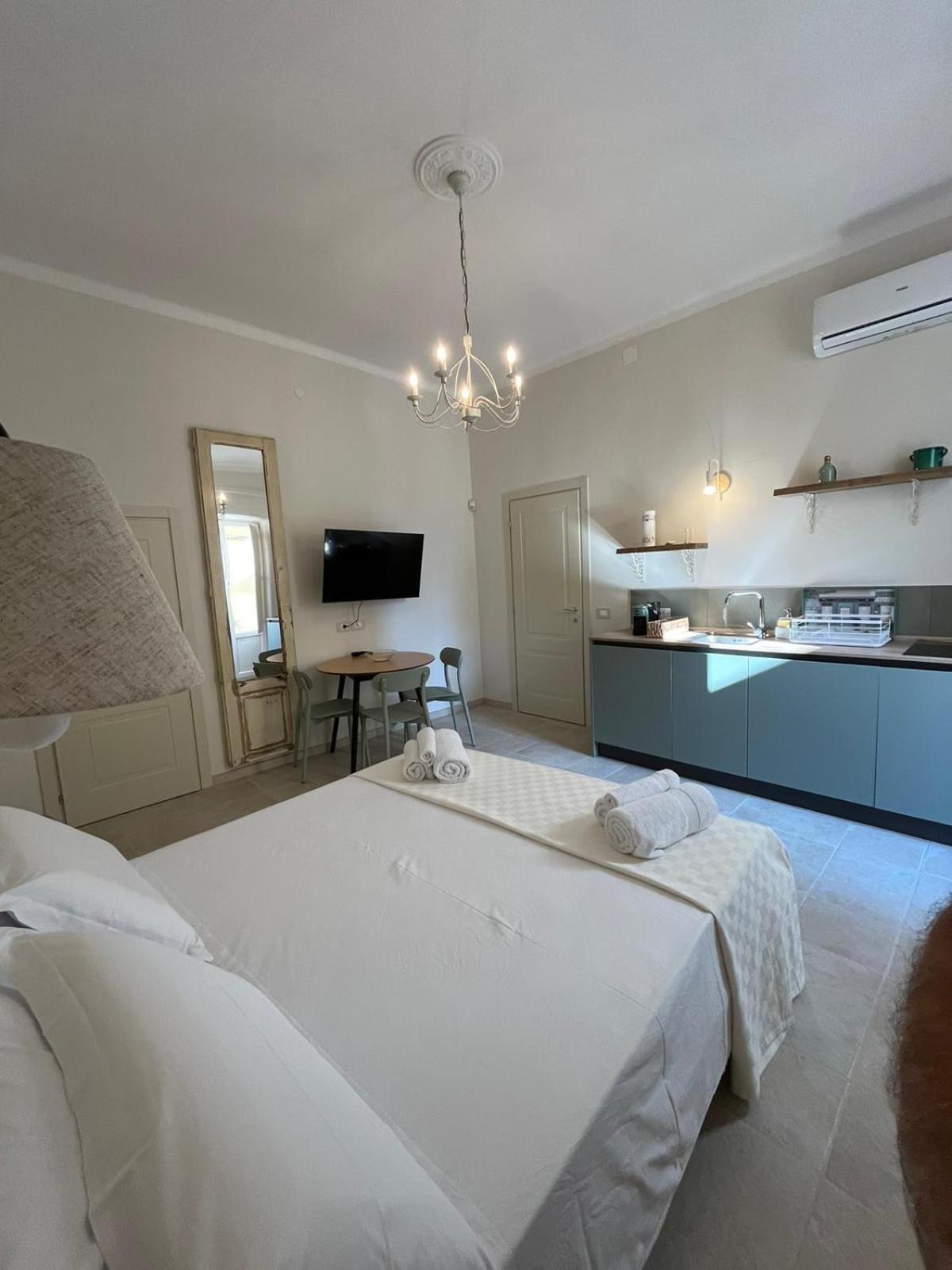 Zia Giacomina'S House Apartment กัสซาโน เดลเล มูร์เจ ภายนอก รูปภาพ